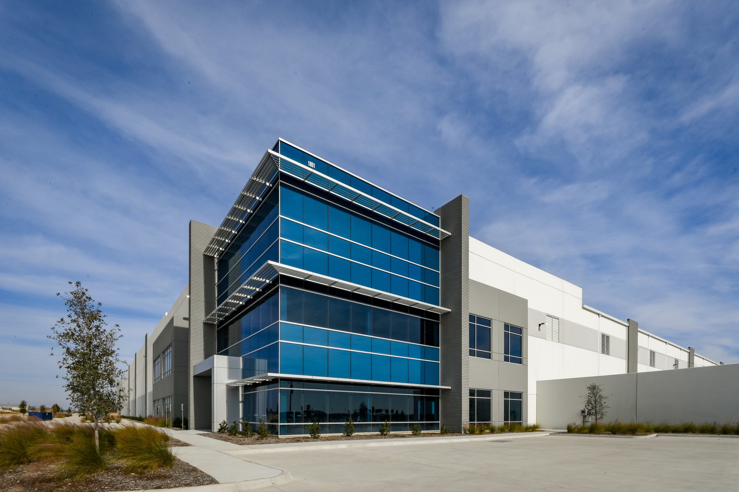 Newly constructed Class A industrial facility in Fort Worth trades