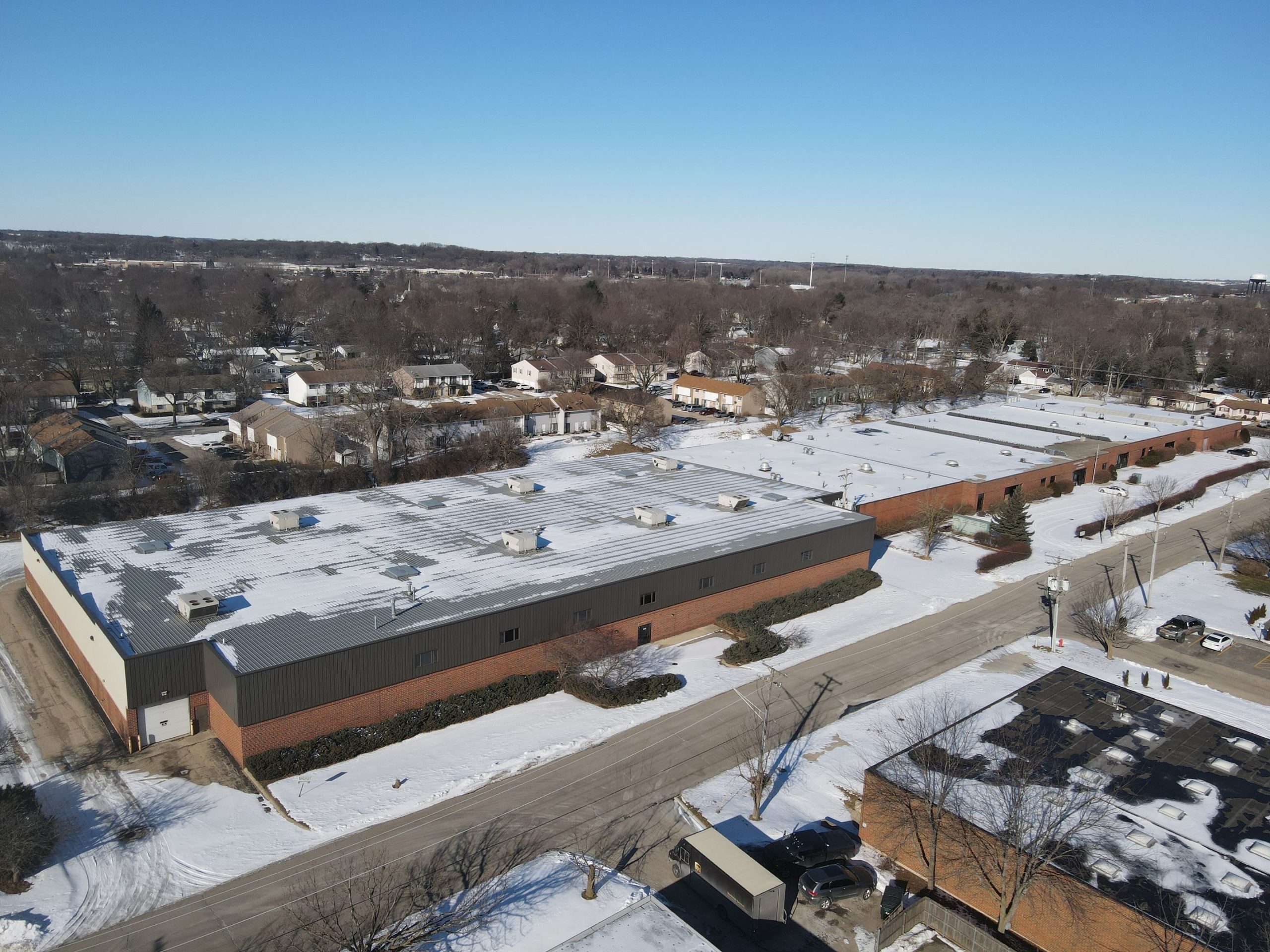 Marcus & Millichap brokers sale of 125K square foot industrial property in Elgin - Vimarsana News