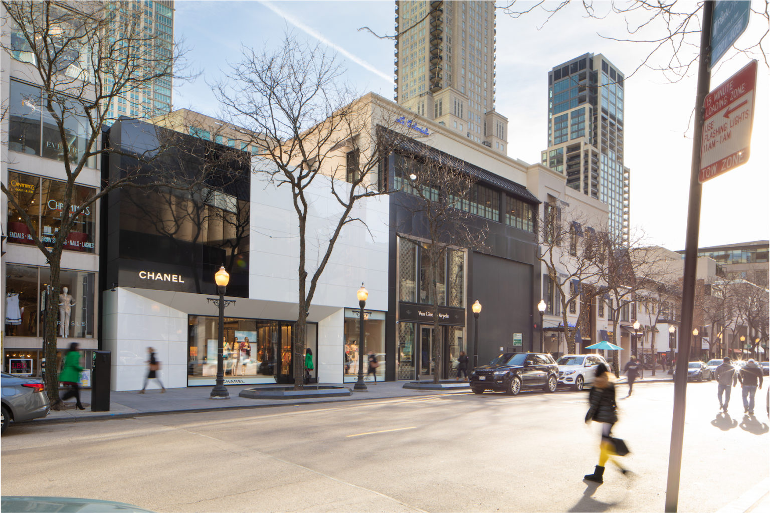 CBRE arranges sale of high-end retail property on Chicago’s Oak Street ...