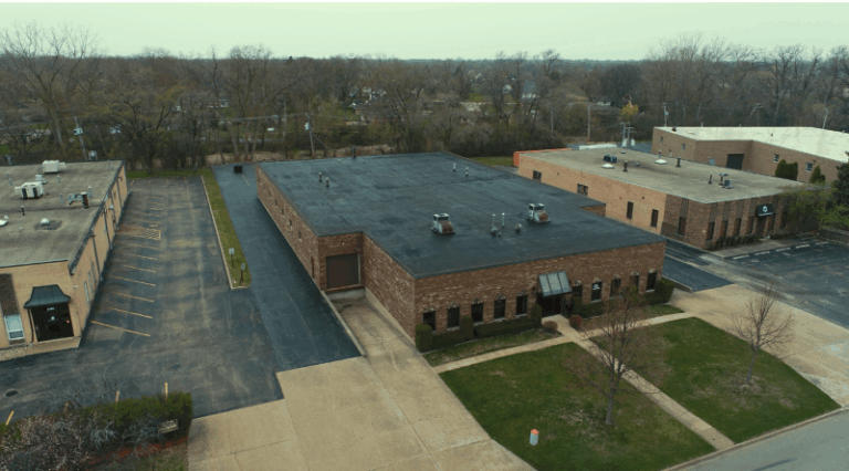 Entre Commercial Realty brokers sale of 16,310-square-foot industrial building in Wheeling