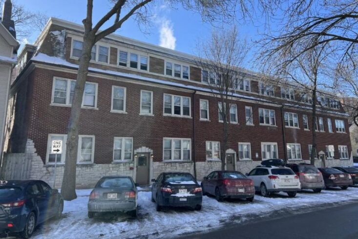 Marcus & Millichap brokers sale of 40-unit multifamily property in Milwaukee
