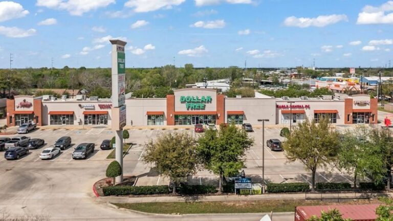 Marcus & Millichap brokers sale of 20,477-square-foot retail property in La Porte