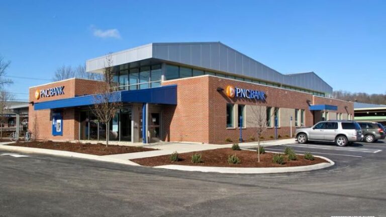 Marcus & Millichap brokers sale of PNC Bank in Celina