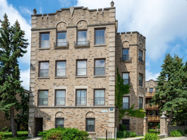 Interra Realty brokers $3.56 million sale of apartment building in Chicago’s West Ridge neighborhood