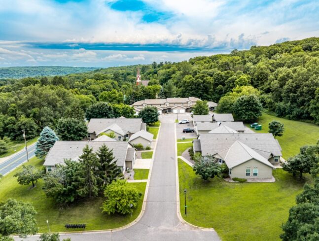 Marcus & Millichap brokers sale of 20-unit townhome community in Taylors Falls